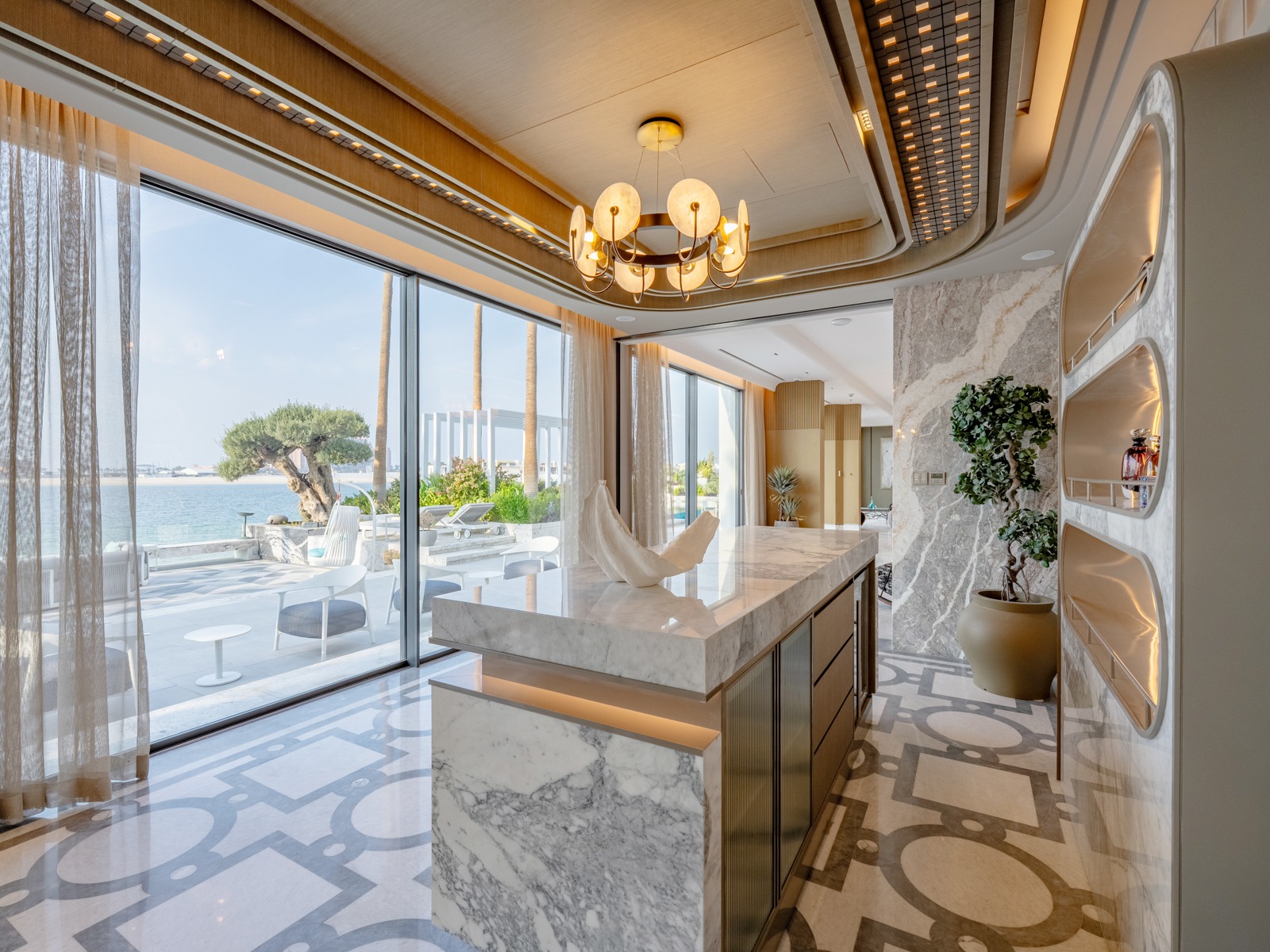 Bar and entertainment lounge with sea view